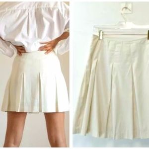 Elle Tahari White Drop Waisted Mini Skirt Classic Pleated, Size 12